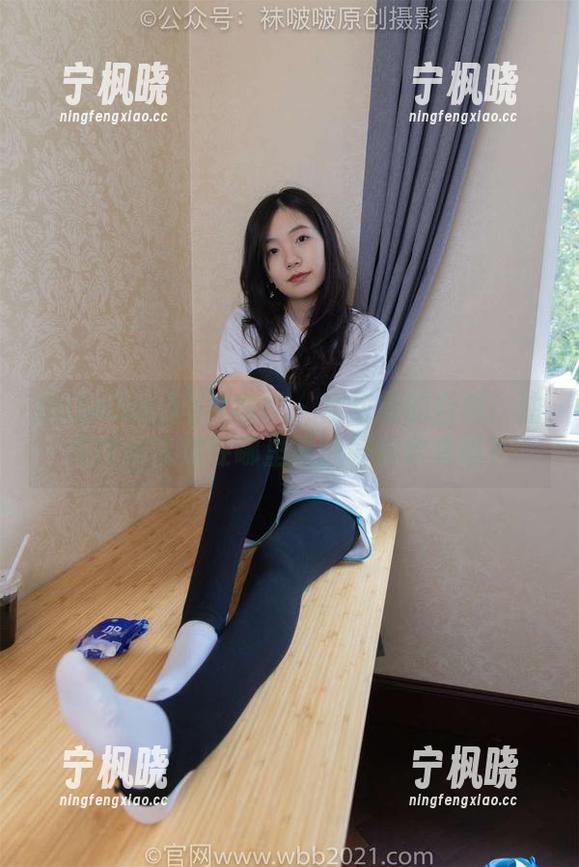 BoBoSocks袜啵啵 - 甜甜圈的合集：油亮肉丝该放在哪里才能好好欣赏呢？