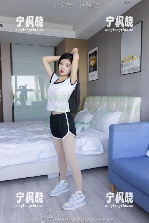 BoBoSocks袜啵啵 - 渴望高清的稚予，只不过想要一条开心的Lolita裙，然而下载又变得太简单了。