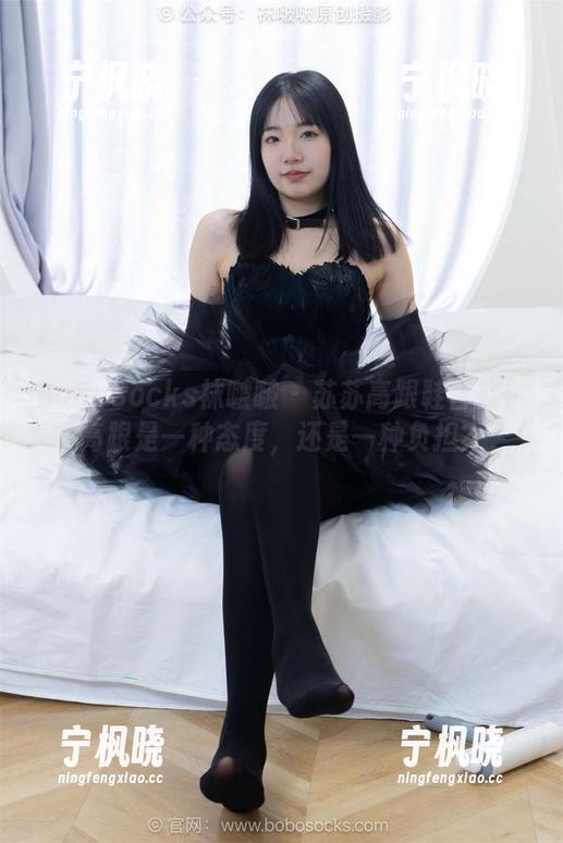 BoBoSocks袜啵啵-苏苏 BoBoSocks袜啵啵 - 苏苏高跟鞋合集:高跟是一种态度,还是一种负担?