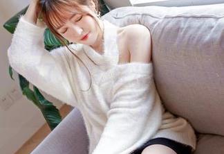 Feilin嗲囡囡 – 施忆佳KITTY的旗袍写真集，更新了！我已经开始担心我该如何形容她了。