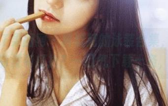 GIRLT果团网 – 黄歆苑的泳装合集，网盘里边有没有打折？一口气下载十条，冲！