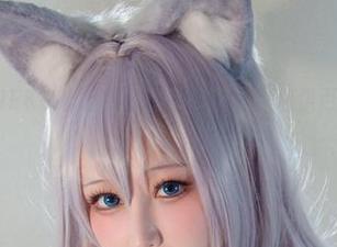 来自KANEKO咔喵的定制吊带图集，偶尔可以把自己当作小香风
