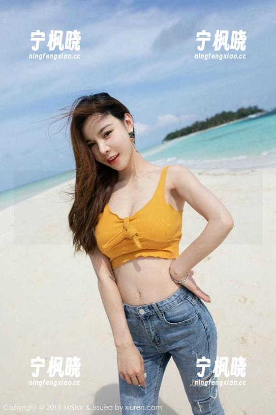 MiStar魅妍社 - 水手服图集上线，陈雅漫VICKY给我们的海洋梦中加了一点点亮色——尽管只是一瞬而已。