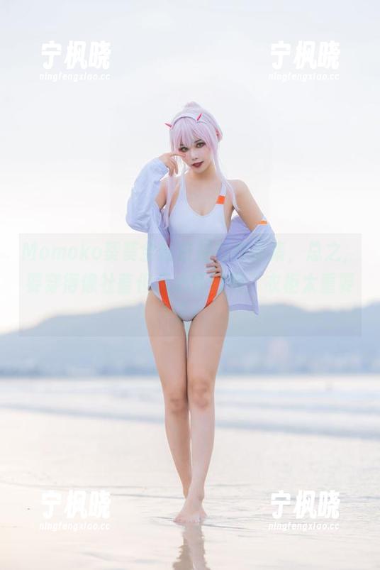 Momoko葵葵全新白衬衫作品集，总之，要穿得像社畜但又心怀傲慢，衣柜太重要了！