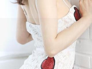 MyGirl美媛馆 – Angela小热巴在原图中化身女仆，凸显不一样的甜虐对比。