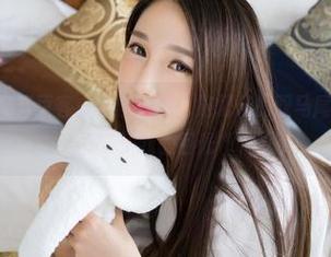 QingDouKe青豆客 – 原图一看，施忆佳的双马尾完全hold住了我的目光