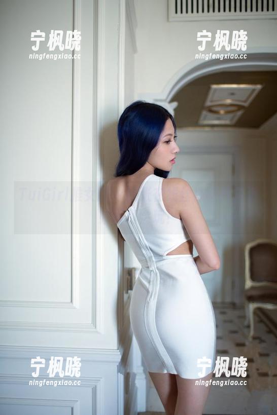TuiGirl推女郎 - 这张在线丝袜图片，潘娇娇真会玩！