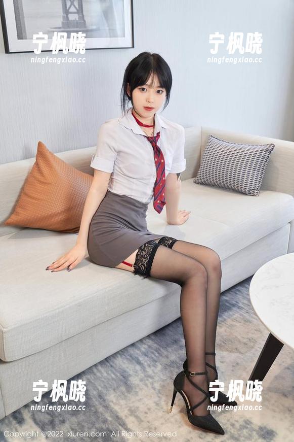 Xiuren秀人网 - 直击Candy糖糖的奶牛思维，全套下载让人嗨！