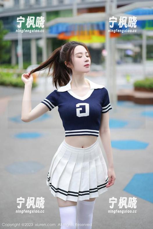 Xiuren秀人网 - 套餐里的精致：Mieko林美惠子和她的御姐套图幻游！