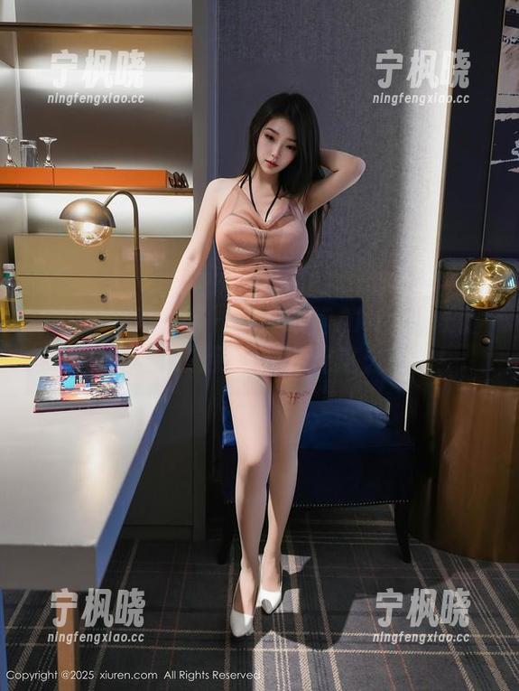 Xiuren秀人网 - 看完双笙Alina的长腿作品集，没想到大长腿能这么好秀！
