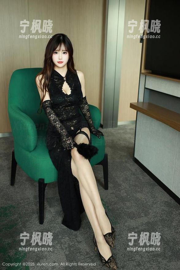 Xiuren秀人网 - 可可芝厨娘全套图集，做菜也不能少了恰当的‘调料’！