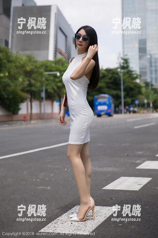 Xiuren秀人网 - 职场制服ol？周慕汐fairy精选：不如说是职场生存指南吧。