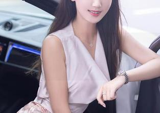 Xiuren秀人网 – 兔女郎和小逗逗：在美图里悄悄扮演的春季主角！