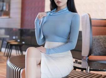 Xiuren秀人网 – 高清迷雾中的“杨晨晨Yome”，高跟鞋搭配，真的别有一番风味。
