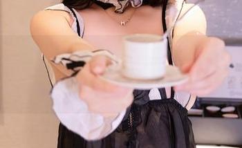Xiuren秀人网 – 看赵万灵穿上这个制服，原图中隐藏的细节好像在跟我打招呼！