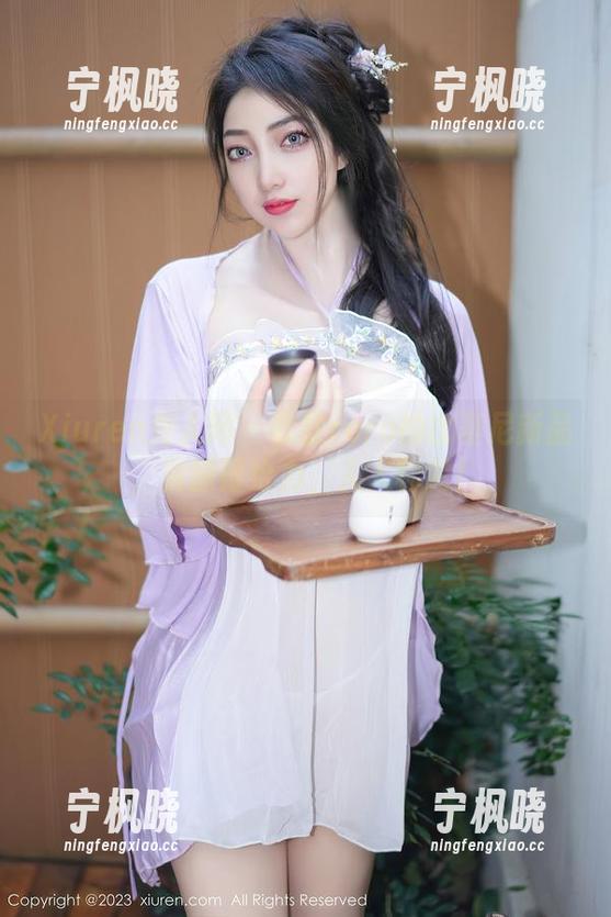 Xiuren秀人网-软软roro Xiuren秀人网 - 软软roro的比基尼新品,资源很给力,人人称赞!