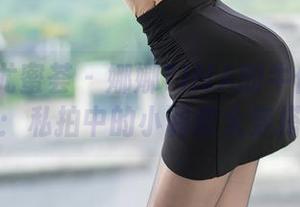 YouMi尤蜜荟 – 娜娜TINA的牛仔裤作品：私拍中的小调皮大穿搭