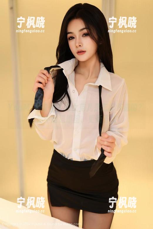 YouMi尤蜜荟 - 修女范儿是怎样练成的？是小逗逗原图、更新齐发