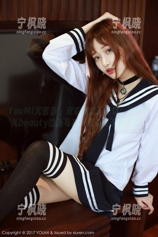 YouMi尤蜜荟 - 皮衣决定了一切：先看菲儿beauty的新写真，再说要不要下载！