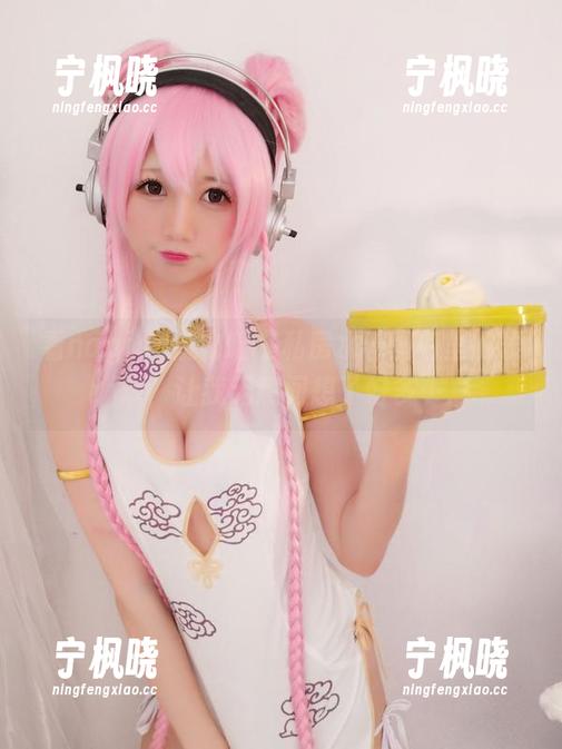 nagisa魔物喵 看nagisa魔物喵在私房水着图包里的表现,让我无意间想了好多…