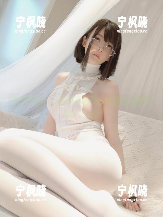 寒风凛冽，一小央泽的Cos资源让温暖的圣诞升温！