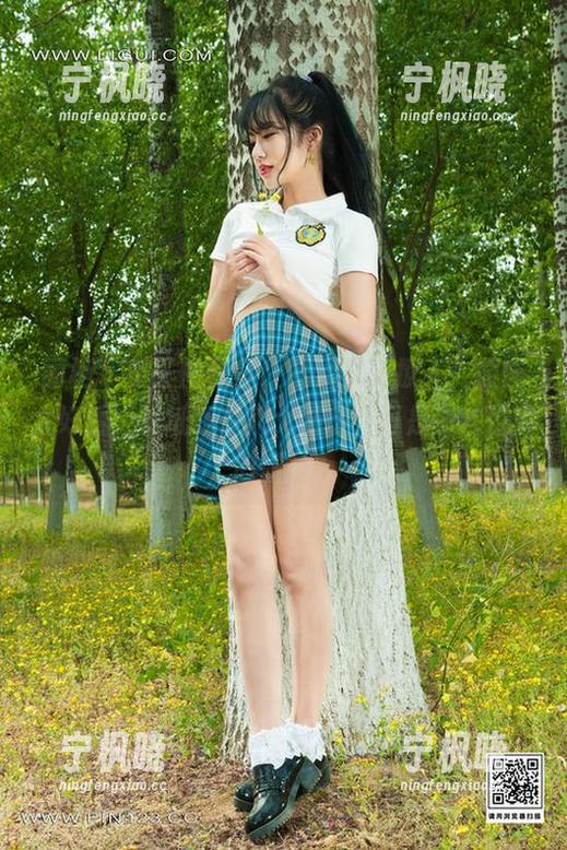 丽柜 - 英子的蕾丝，既温柔又撩人，原图太好看，壁纸想放就大胆放，可是…各位你们懂的？