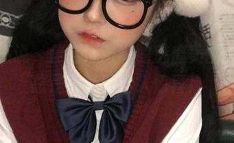 不得不说，佳佳好难啊的魅魔美图更新，总是意外的给人惊喜！