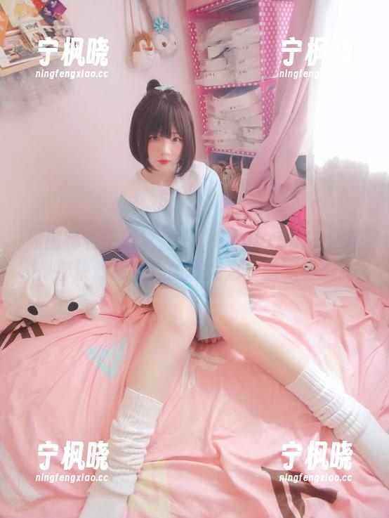 原图福利不放过，古川kagura的白丝就是那块让你贪心的巧克力，越吃越想！