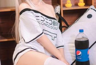 看吧！喵糖映画白色体操服高清写真集，一个妆点儿人生的小助手！