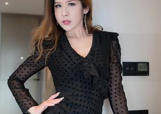 嗲囡囡 – 小果冻儿的裸足，让我的关注点完全被这些图片和资源吸引了！