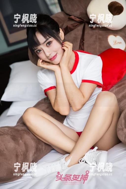 头条女神 - 睡衣也能成精，俞公主全集下载让你一夜白头！