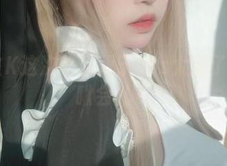oh女主K这次的白双子cos太迷了！不多瞅会儿？