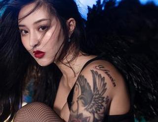 微密圈 – 宋昱欣的清纯写真：是甜还是蜜？谁知道！