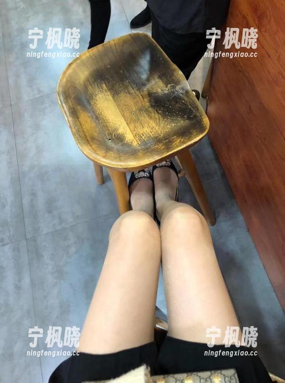 微密圈 - 别说小仙女ELaine的私拍JK湿了我的眼，我只是多看了一会罢了