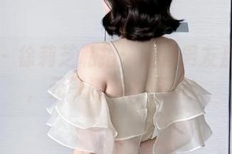 微密圈 – 徐莉芝私拍：闷骚男友那点事儿，元气满满的原图！