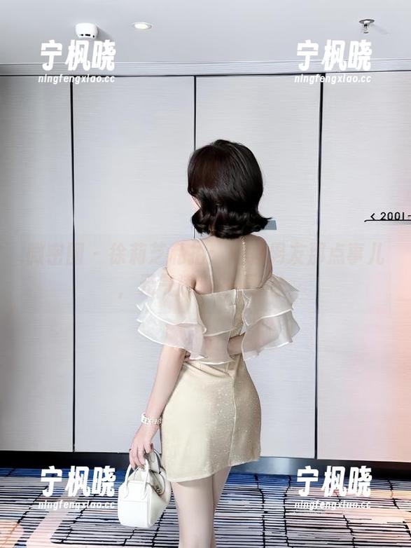 微密圈 - 徐莉芝私拍：闷骚男友那点事儿，元气满满的原图！