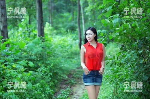 推女郎 - 李丽莎的夏日写真特刊，最新版本，全看她的“小心机”…