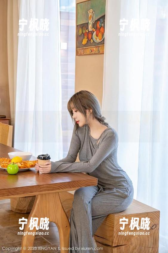 星颜社 - 想不想把李丽莎的美足收入囊中？高清、下载启航！
