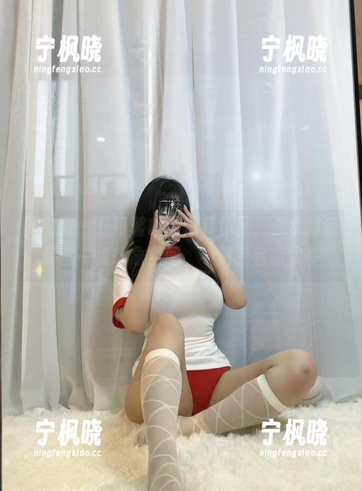 微密圈 - 是可馨吖的泳装作品，潜水前请保留一点想象空间，不然我会想太多