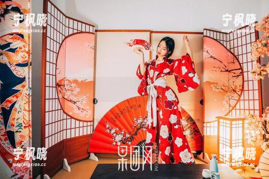 果团网-龚玥菲 果团网 - 这是个女孩番外篇:龚玥菲在无圣光的滤镜下徘徊。