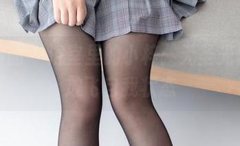 森萝财团 – 浴室里的小梓：无圣光合集，放飞自我状态