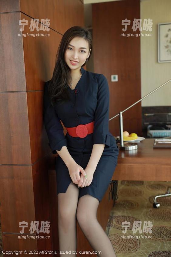 模范学院 - 看！Jennanni_Jen穿体操服把我的审美击倒了！超赞写真！