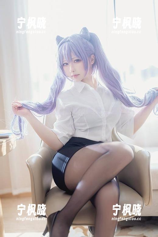 樱梨梨 插画不止,免费图包抱走樱梨梨修女的独特风?