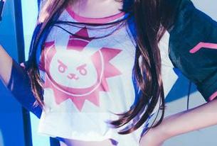 波萝社 – 猫九酱Sakura的圣诞，套图分享，这身MJ想借她的光环无奈呀。