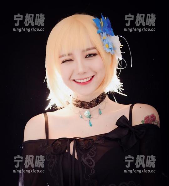 洛丽塔大哥 从头到脚的私拍:洛丽塔大哥与他的2B改大冒险