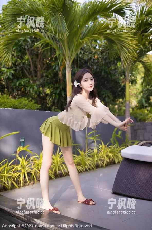 秀人网 - 小热巴的飒爽模样和婀娜身姿，真没想过这会成为图库里的宝藏资源。