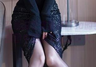 秀人网 – 在线浏览爱丽莎Lisa的学姐人生，原图中的细节总是撩人。