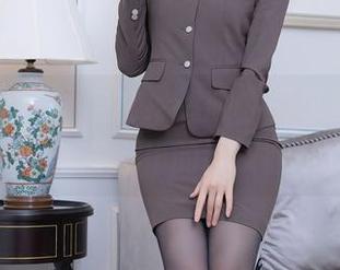 秀人网 – 舒林培这身制服，图包里每一张都是欲言又止的调皮暗示！