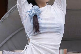 秀人网 – 颜浅浅Cindy黑丝作品特供，免费图片狂欢，快把你的小伙伴拉来！