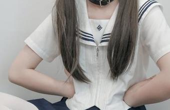 紧急企划 – 看小恩的校服照片，真让人怀念学生时代的小情调